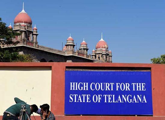 high court gave green signal to demolish telangana secretariat