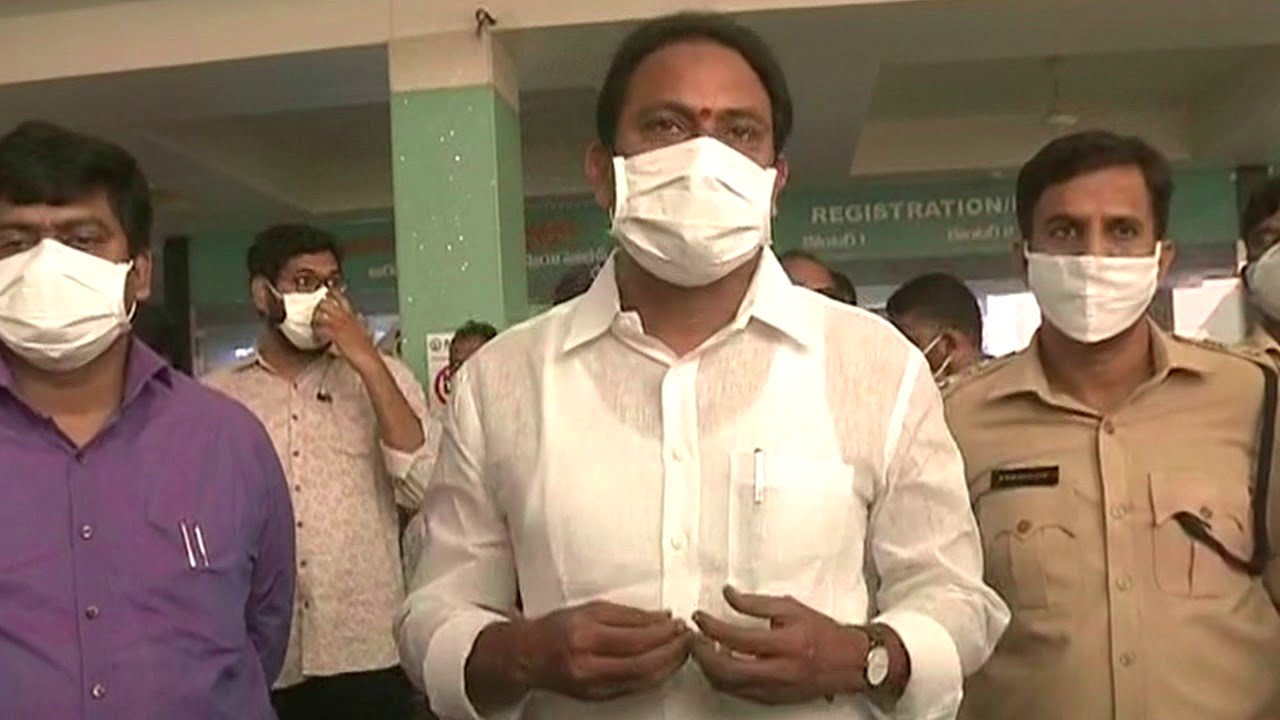 health minister alla nani visits Tirupathi Padmavathi COVID hospital