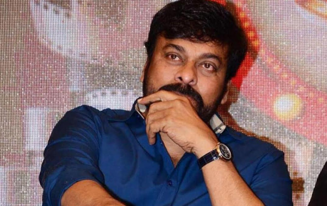 will chiranjeevi move to political way again