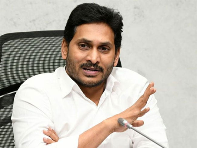 In administration why jagan is not gaining popularity?