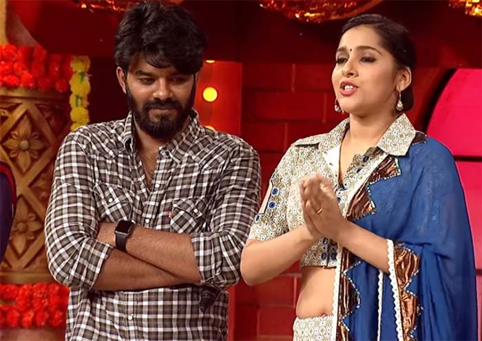 rashmi reveals her relationship with sudheer on extra jabardasth stage