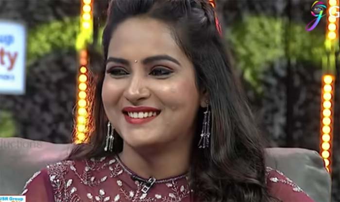 bigg boss 3 contestant himaja comments on marriage