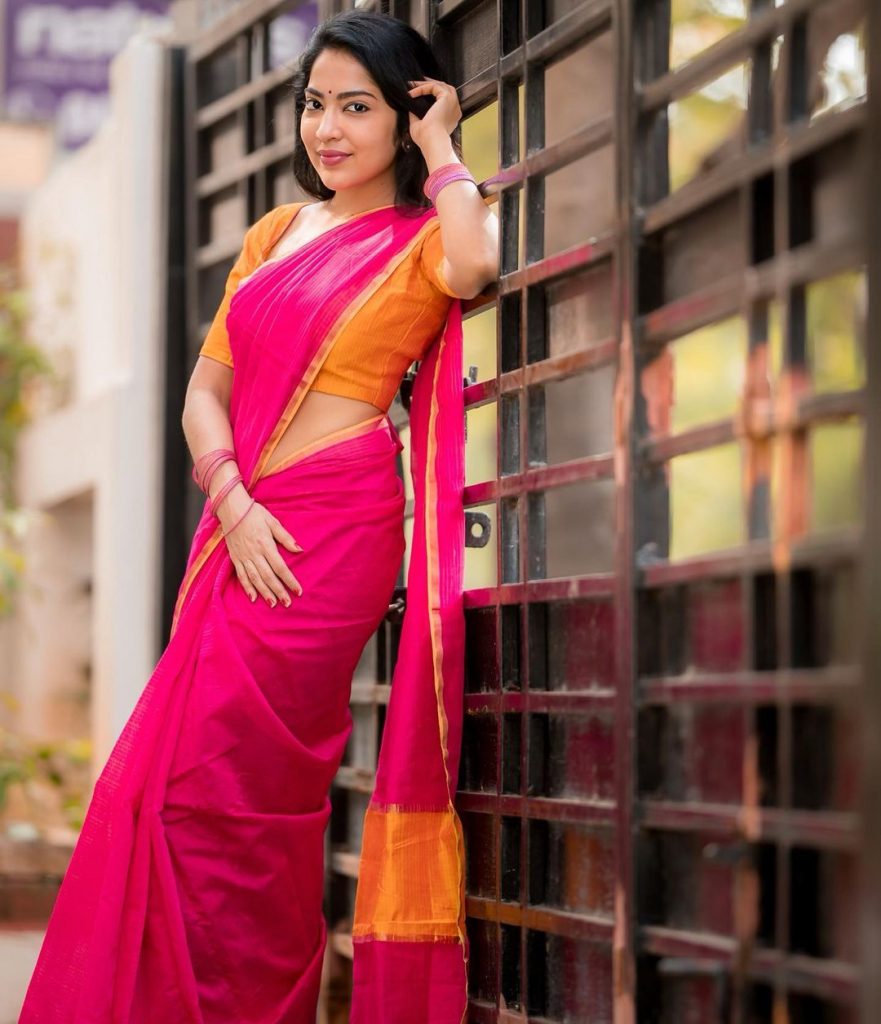 Ramya Subramanian Pink Saree Stills
