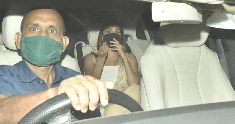 Kiara Advani was spotted at Siddarth Malhotra's house