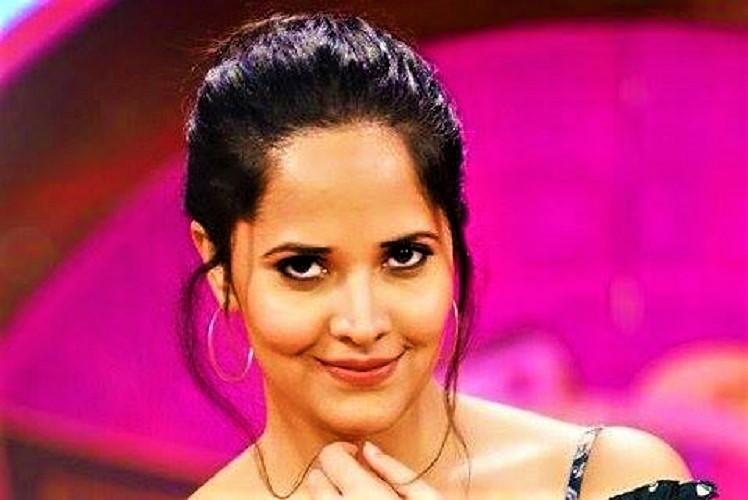 anasuya-bharadwaj-shows-her-favorite-place-in-her-house-and-shares-some-tips