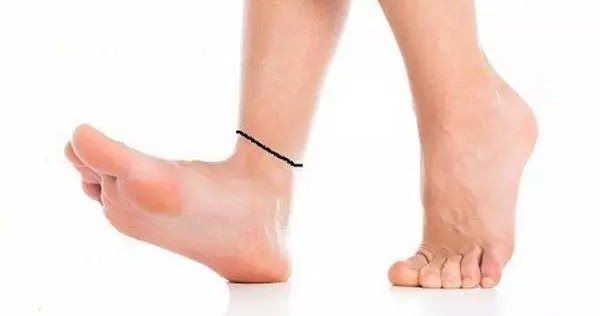 Using black thread for ankle