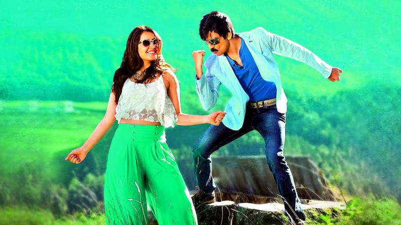 Raviteja : Raashi khanna is pairing up with Raviteja...another golden chance in tollywood
