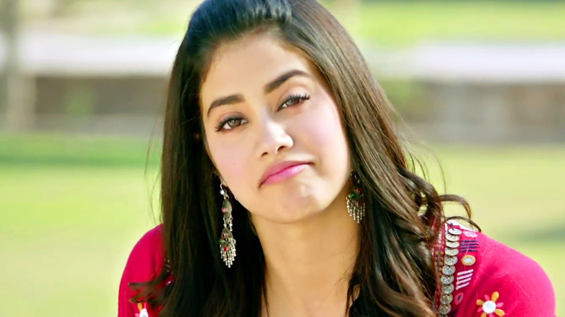 Janhvi Kapoor -debut-into-tollywood