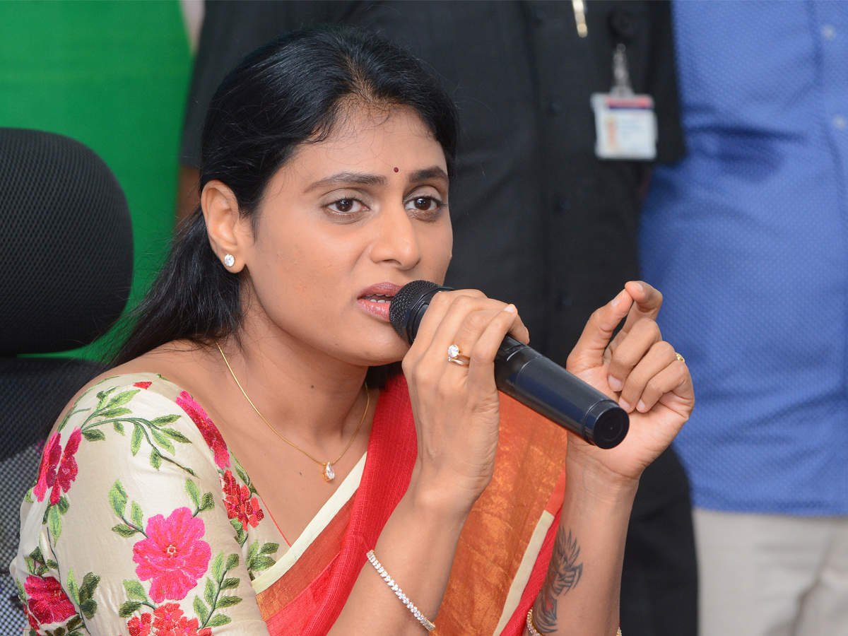 YS Sharmila: Viral Comments on Jagan Channel 