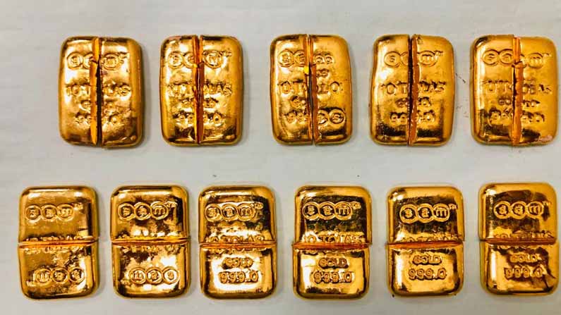 Gold Seized : in shamshabadh air port 