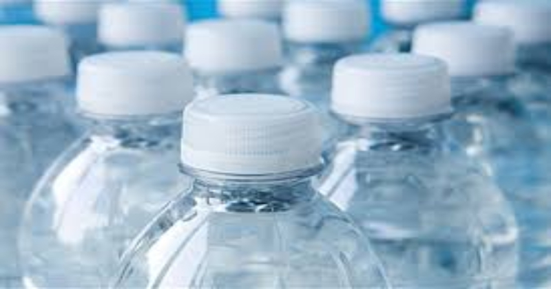 Plastic bottles and health