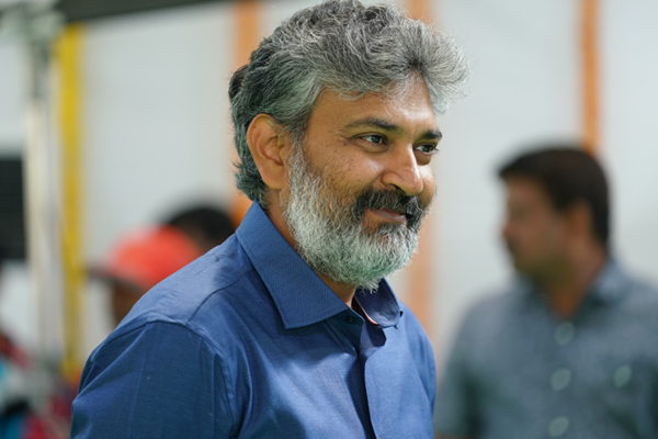 can-any-other-directors-beat-rajamouli