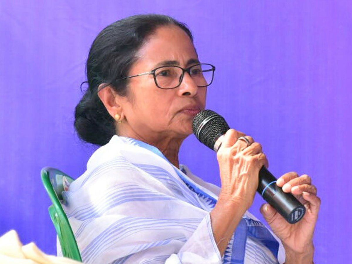 Gopalkrishna gandhi also declines Mamata Banerjee Plea On Presidential poll