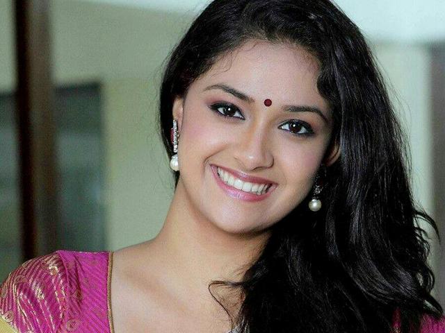 is keerthi-suresh taking risk by thinking about that movie