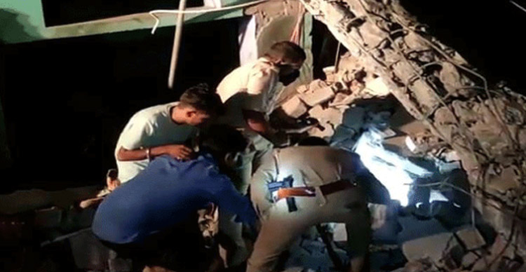 seven persons dead in Gas Cylinder Blast uttar Pradesh