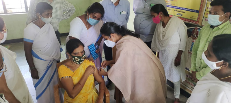 Covid Vaccination Andhra Pradesh record 13 lakhs single day