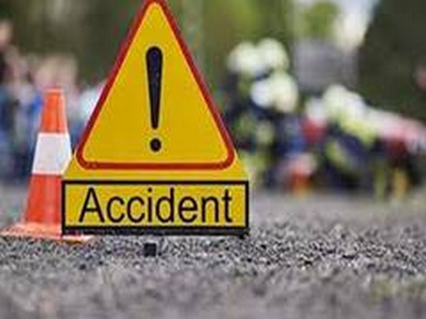 Road Accident: 10 persons died in car truck collision Anand dist Gujarat 