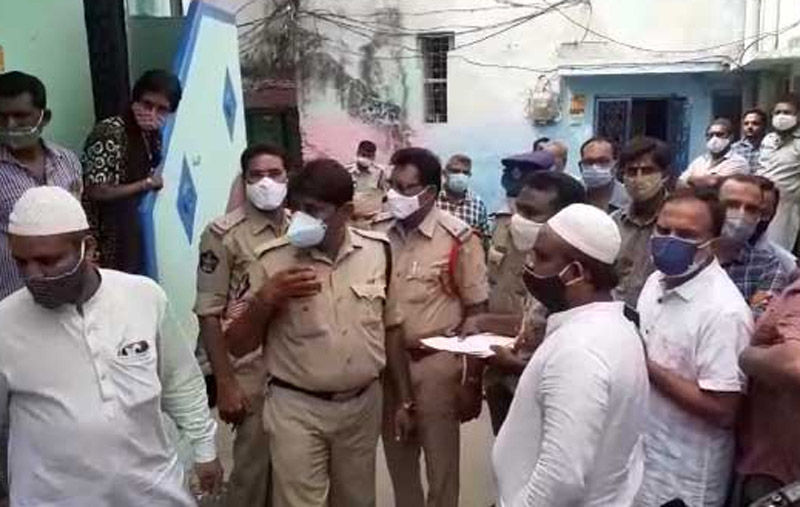 Family commits Suicide in Kurnool