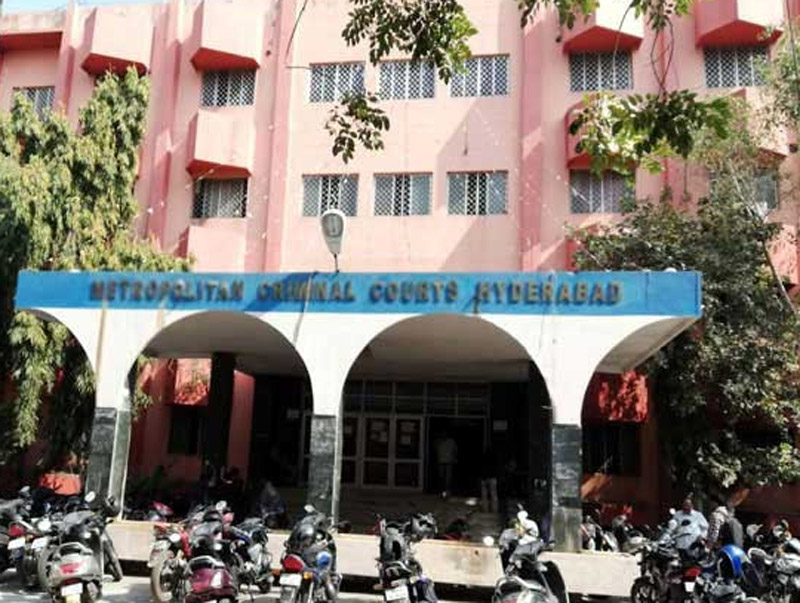 Jagan illegal assets case hearing in CBI Court