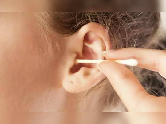 Regularly Doing Mistakes of Ear Wax: Removing