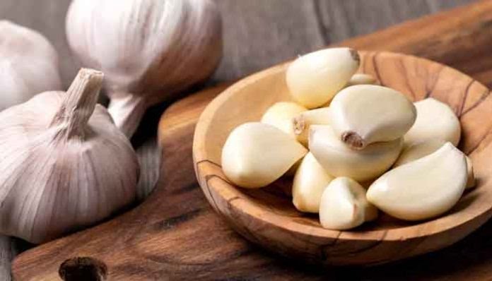 Health Benefits of Garlic: roast in ghee 