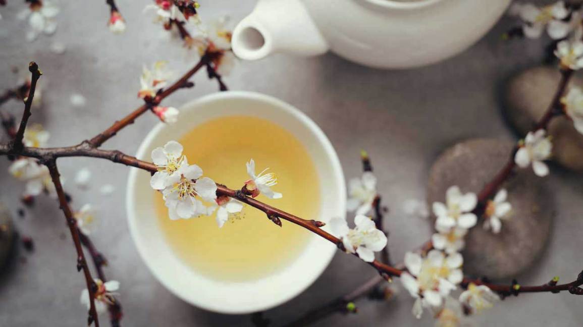 Ayurvedic Health Benefits of White Tea: 