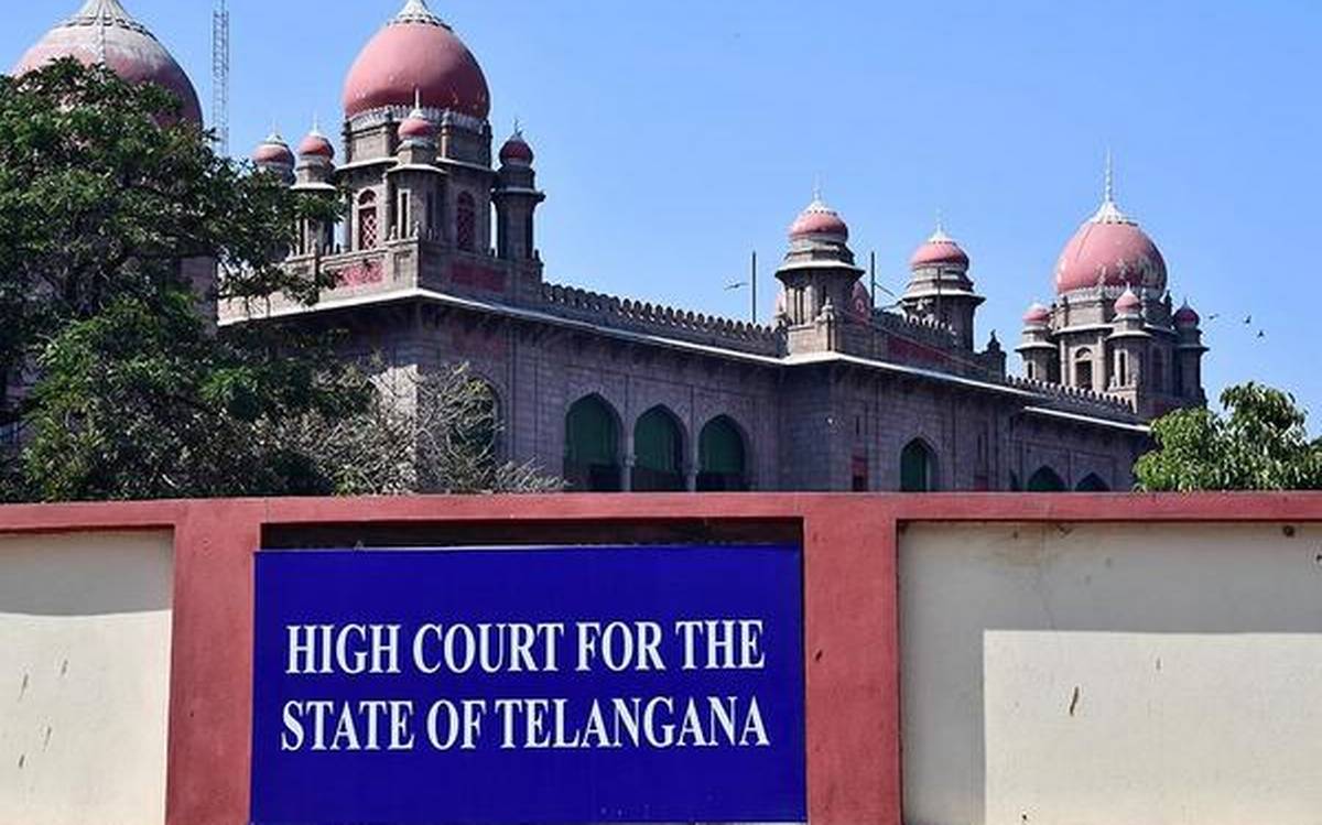 Telangana High Court sensational comments on postponement issues