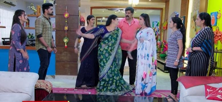 Intinti Gruhalakshmi: 30 March 2022 Today 593 Episode Highlights
