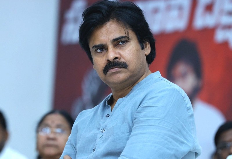 is pawan-kalyan producers are in trouble