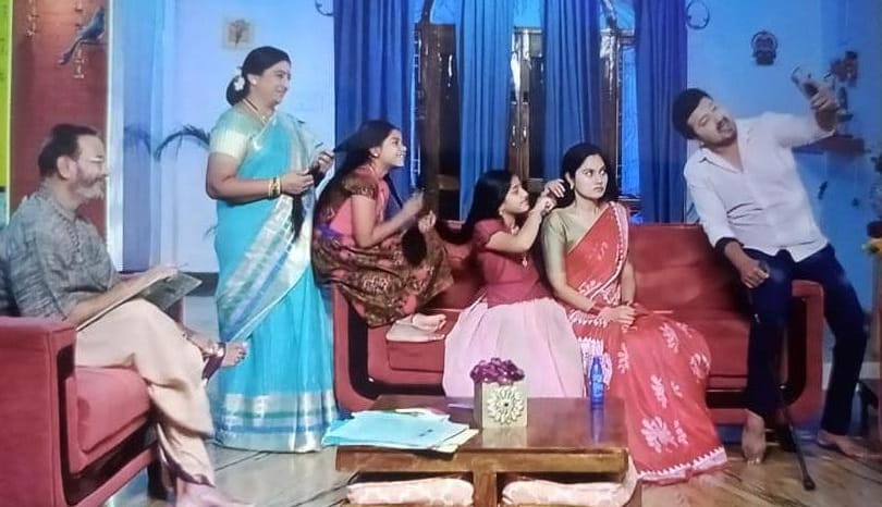 Devatha Serial: 5 May 2022 Today Episode Highlights 
