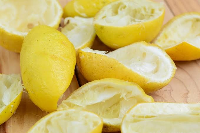 Health and beauty benefits of Lemon Peel: 