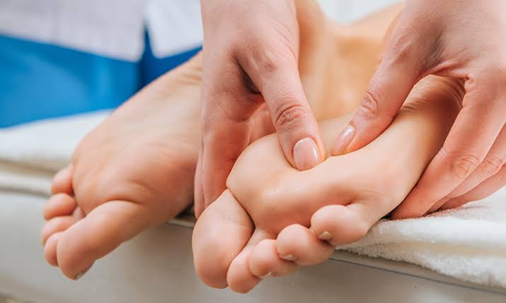 Amazing Health Benefits Of Foot Massage 