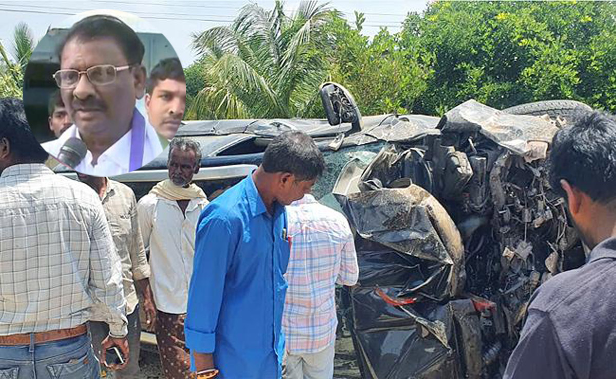 YCP MLA Thippeswamy Car Accident Karnataka