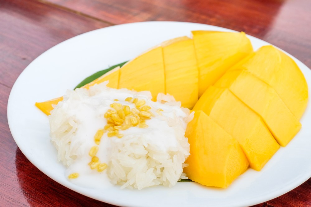 Don't Eat These Foods After Eating Mango