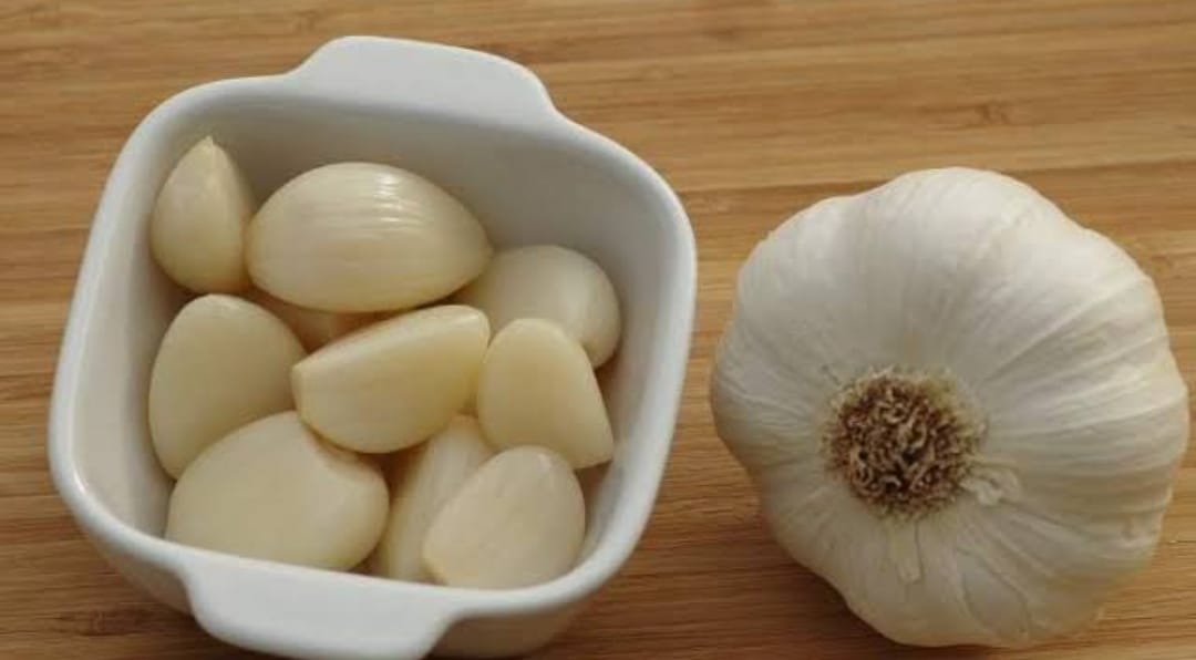 Garlic: ఉదయ్యానే వెల్లుల్లి తింటే ఇన్ని లాభాలా..?