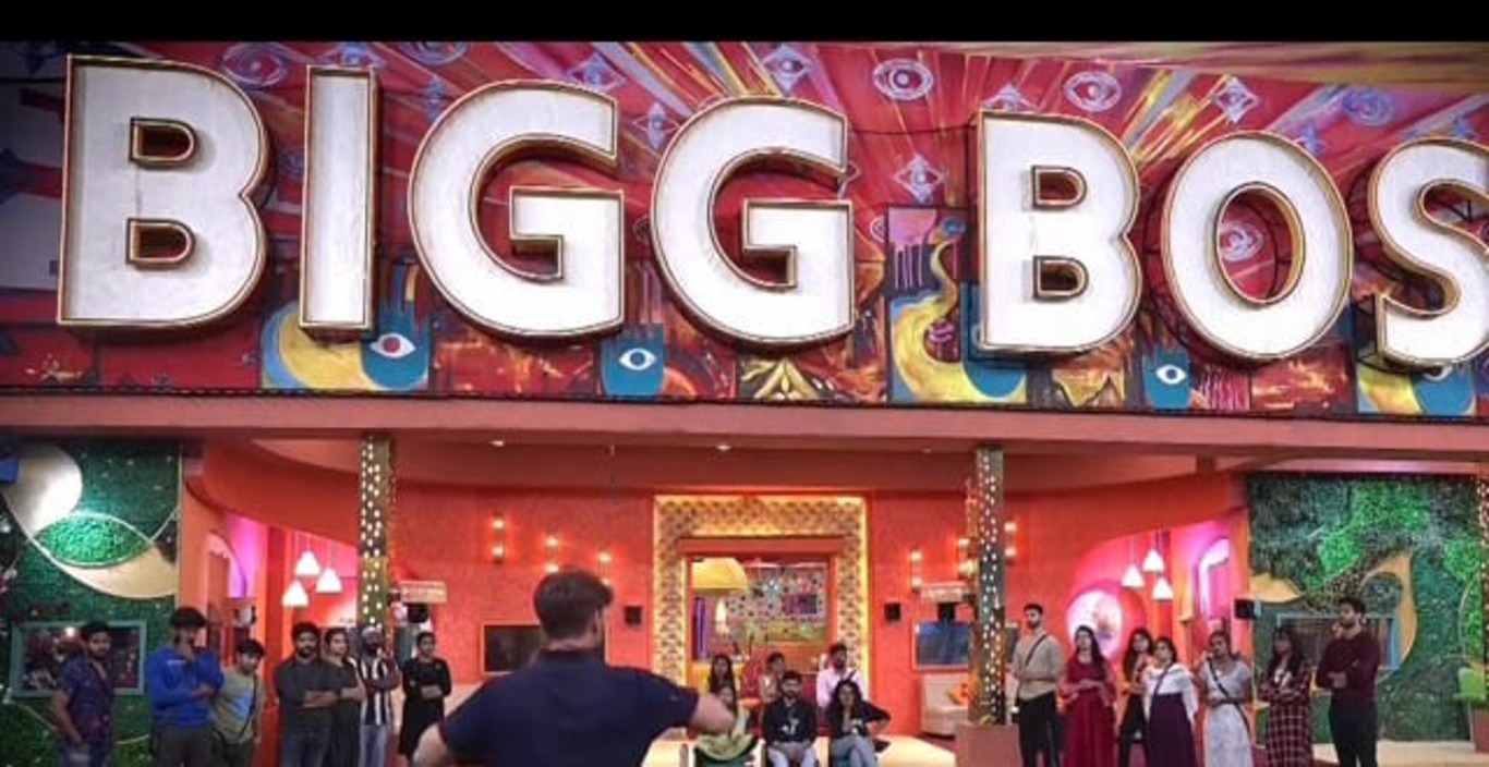 Bigg Boss season six has become the target of everyone in the first elimination nomination