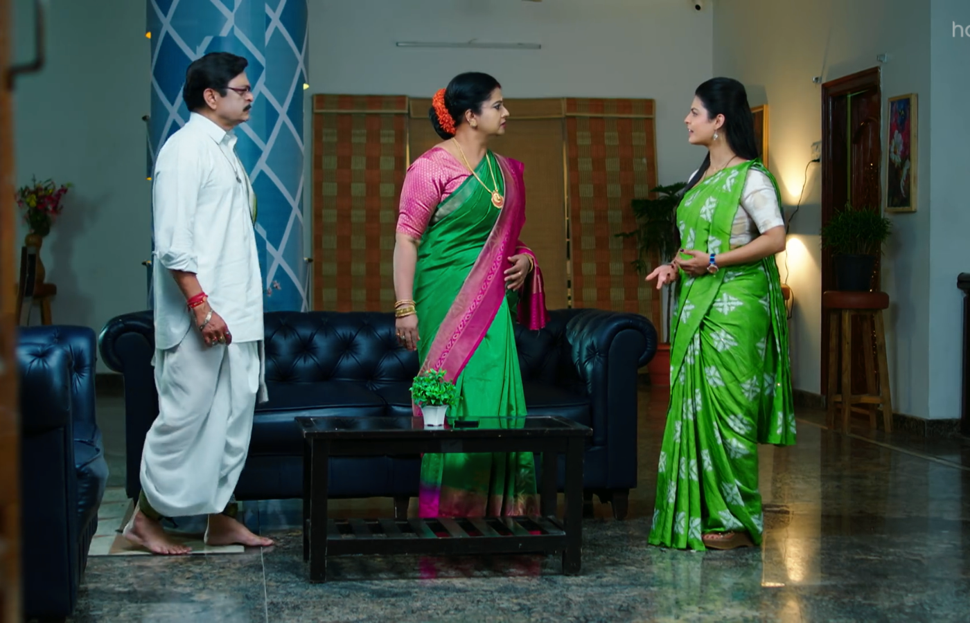 Devatha Serial Today Episode October 27 Watch Full Episode Scenes and Summary