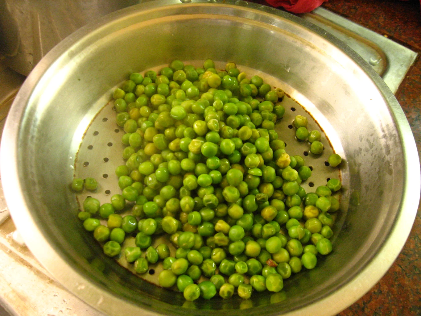 Amazing Green Peas Health benefits