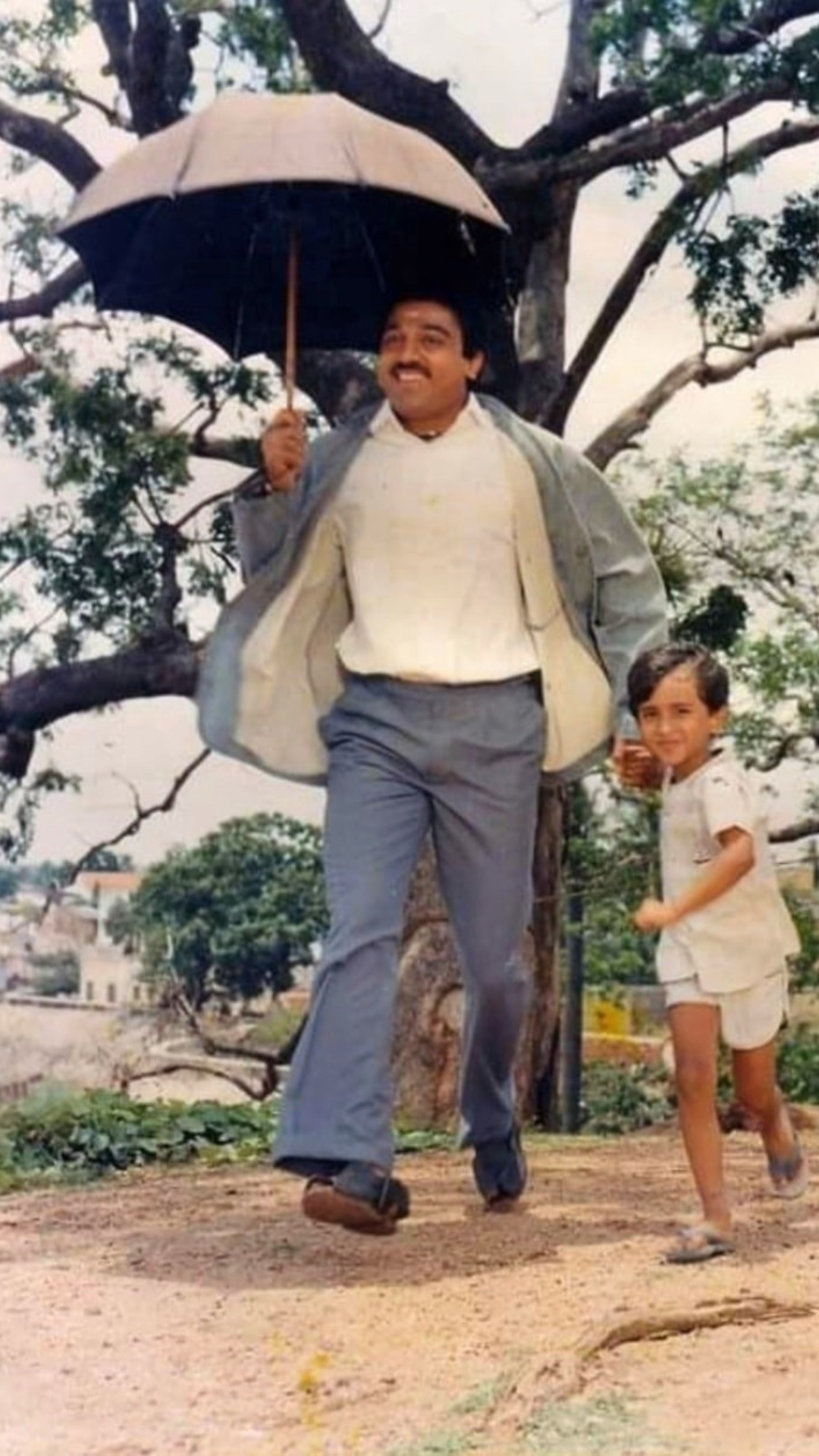 Kamal Haasan in Swathi Muthyam 1986 Telugu Classic Movie