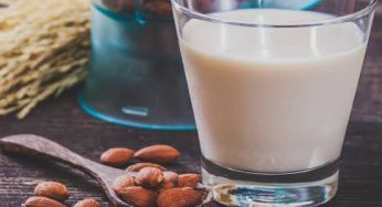 Almond Milk: ఆల్మండ్ మిల్క్ తో ఈ ఆరోగ్య ప్రయోజనాలు ఉన్నాయని తెలుసా.!? 