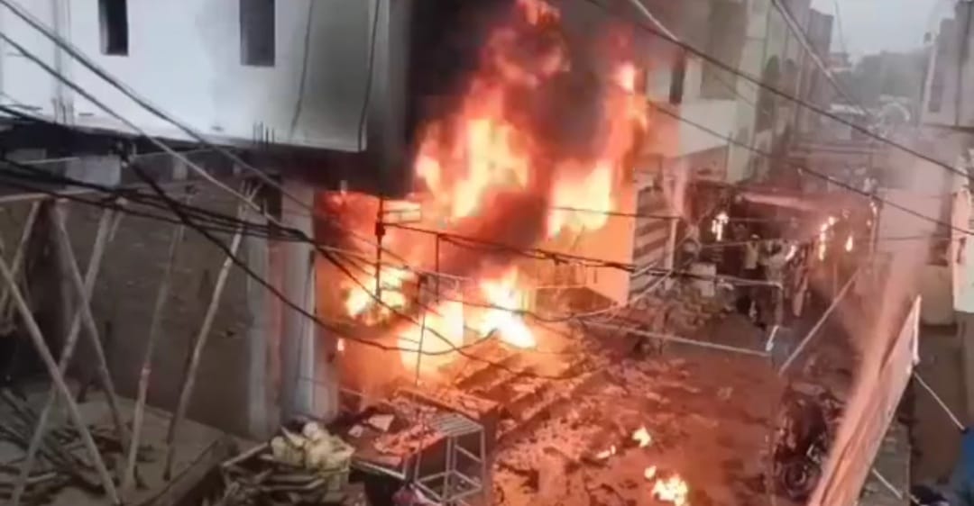 Fire Accident in drashi huge damage 
