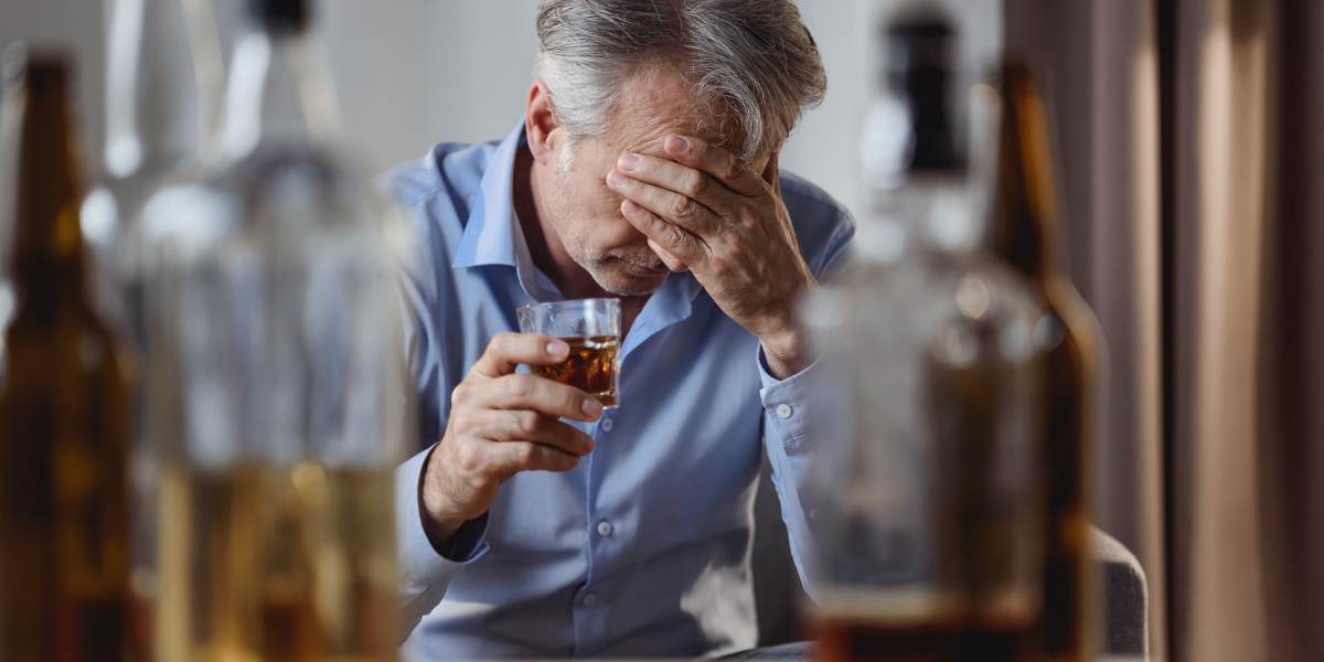 Dehydration With Alcohol What causes Dehydration and How to Avoid Hangover after overnight Alcohol Party