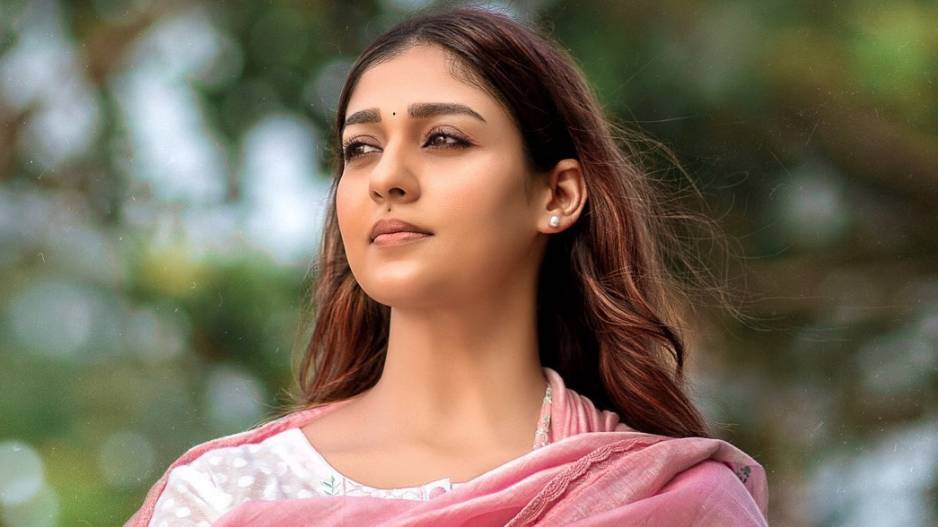 Heroine Nayanthara who missed the role of a prostitute in Allu Arjun Vedam movie