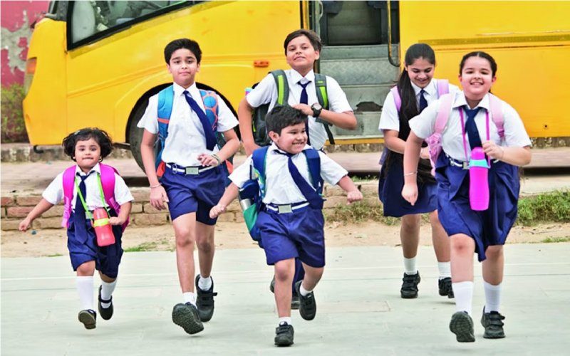 Good news for students.. 13 consecutive days are festival holidays for schools