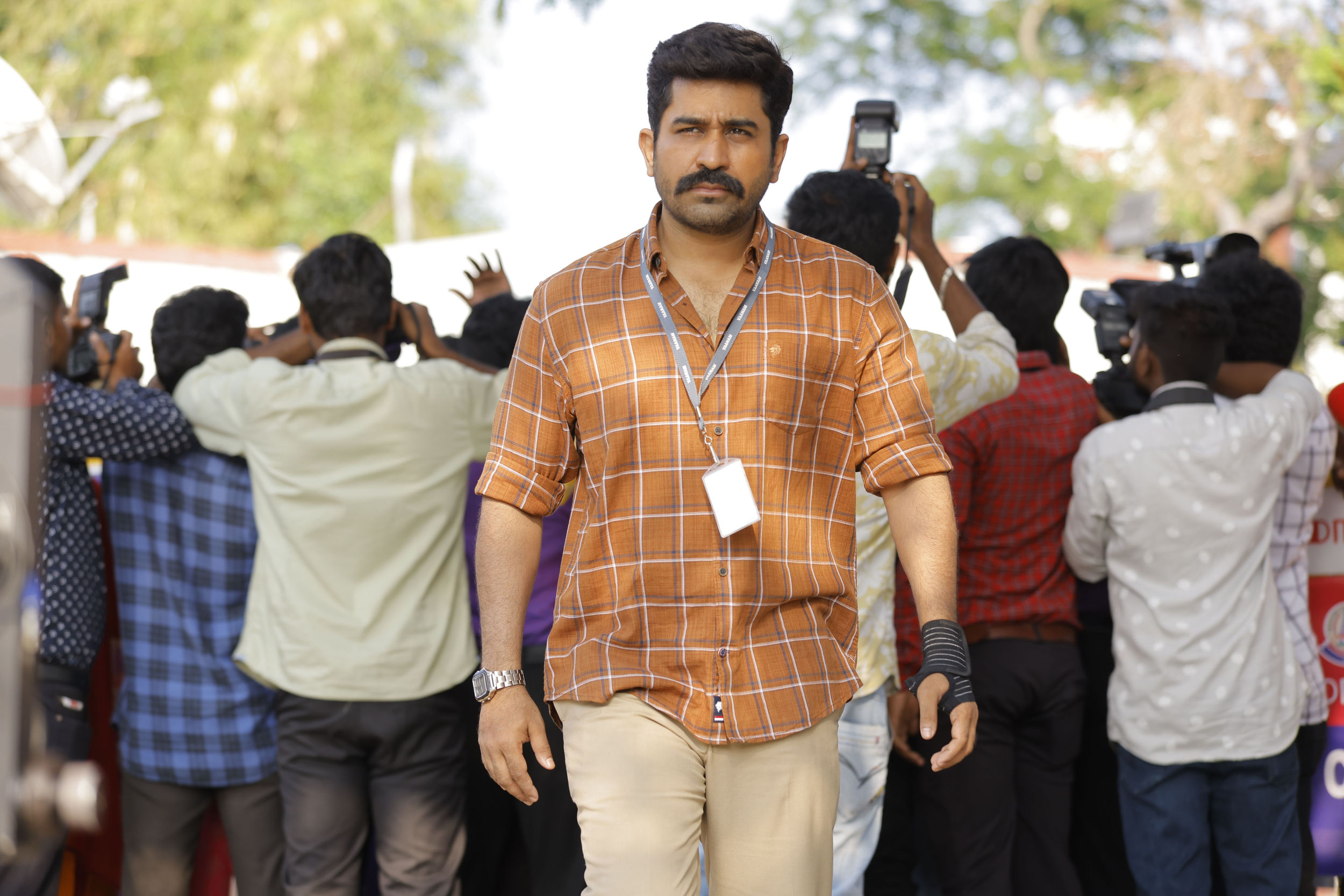  Vijay Anthony as crime journalist ratham movie gets positive reviews with average 3 ratings
