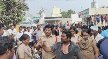 Ibrahimpatnam (NTR): మున్సిపల్ కార్మికుల సమ్మె .. ఇబ్రహీంపట్నంలో తీవ్ర ఉద్రిక్తత
