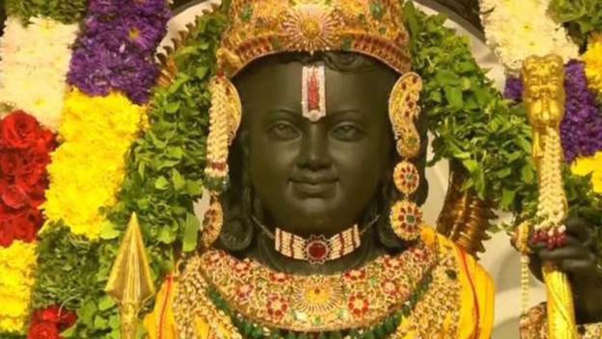 Ayodhya Ram Mandir: అయోధ్యలో ఆవిష్కృతమైన అద్భుత ఘట్టం