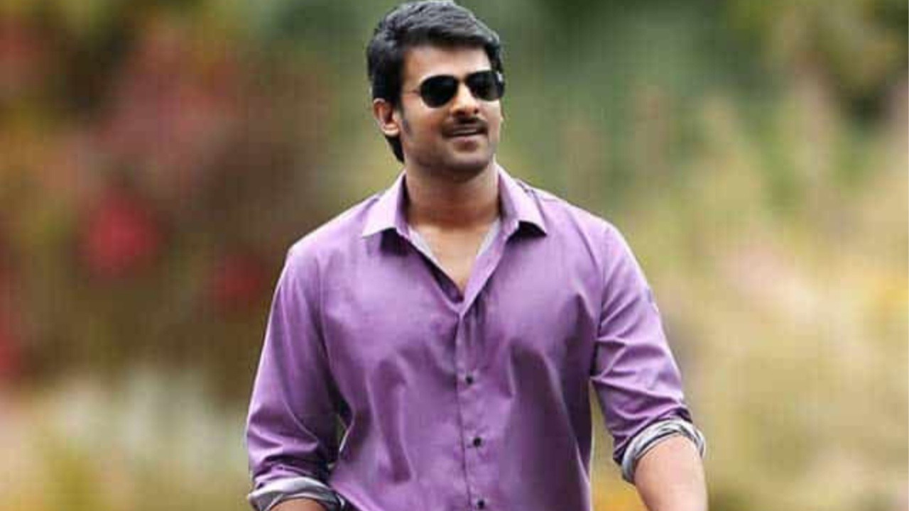 Prabhas  maintaining style even in Dhar card..